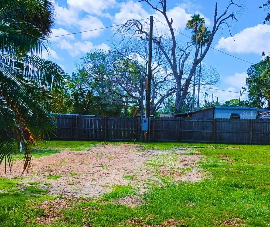 6828 Edgewater Drive, FL