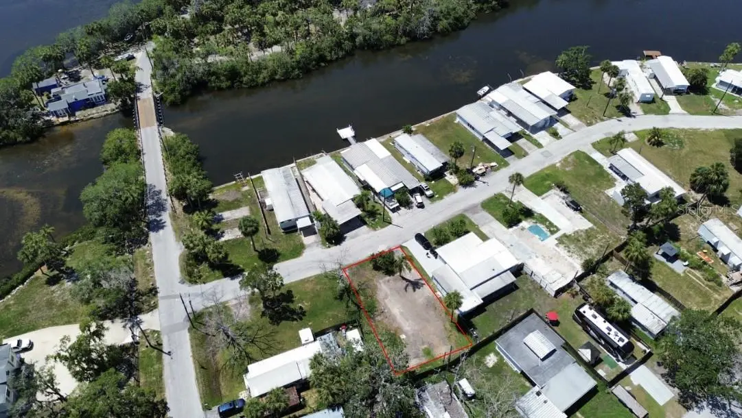 6828 Edgewater Drive, FL