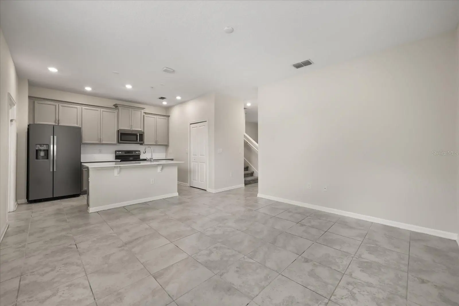 2966 Aqua Virgo Loop, FL
