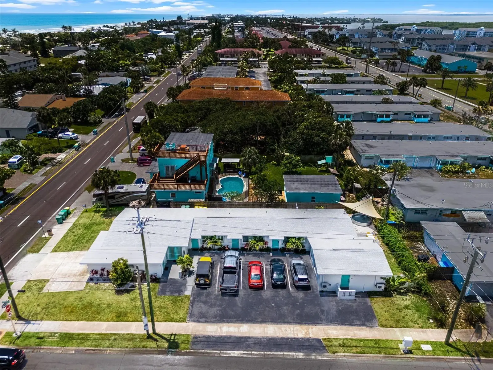 402 Orlando Avenue, FL
