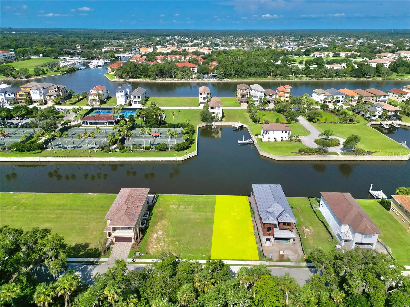 244 Harbor Village Point, FL