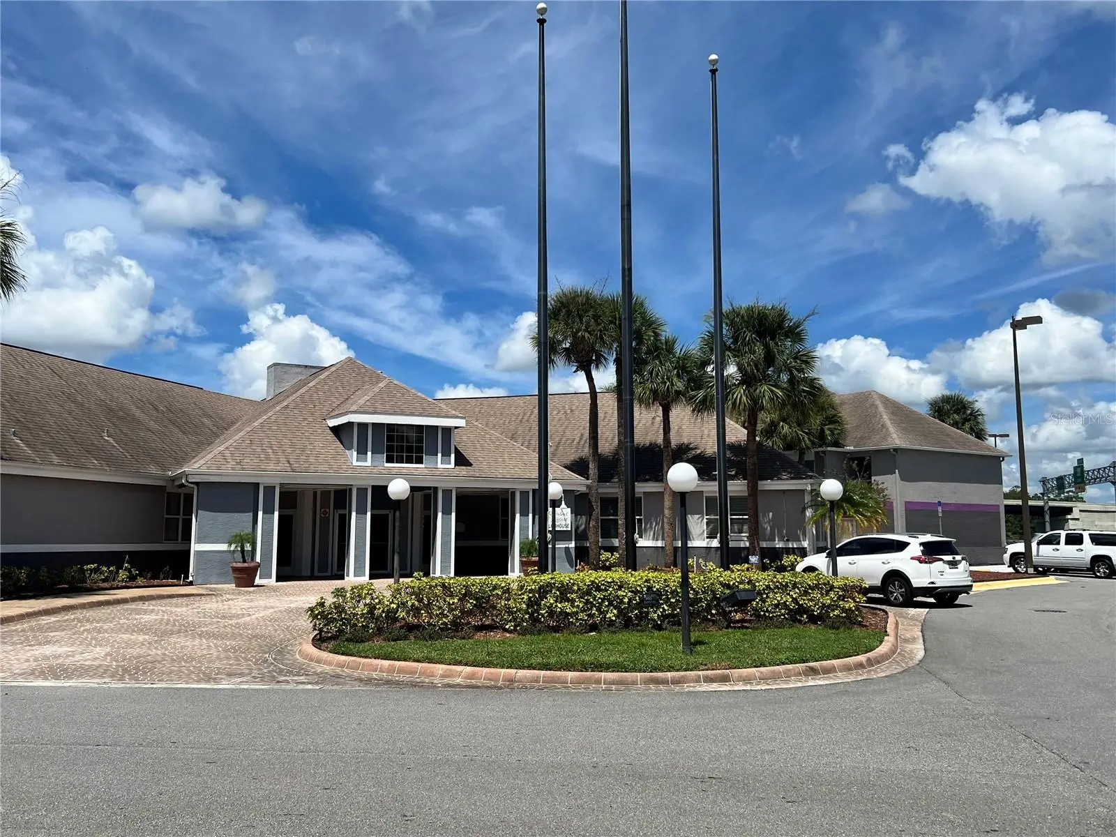 3100 Parkway Boulevard, FL