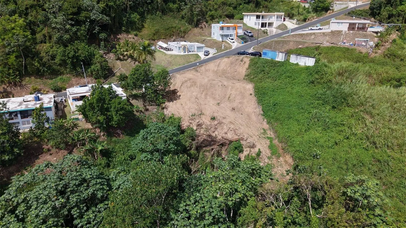 164 St. Km 4.4 Bo. Nuevo, PR