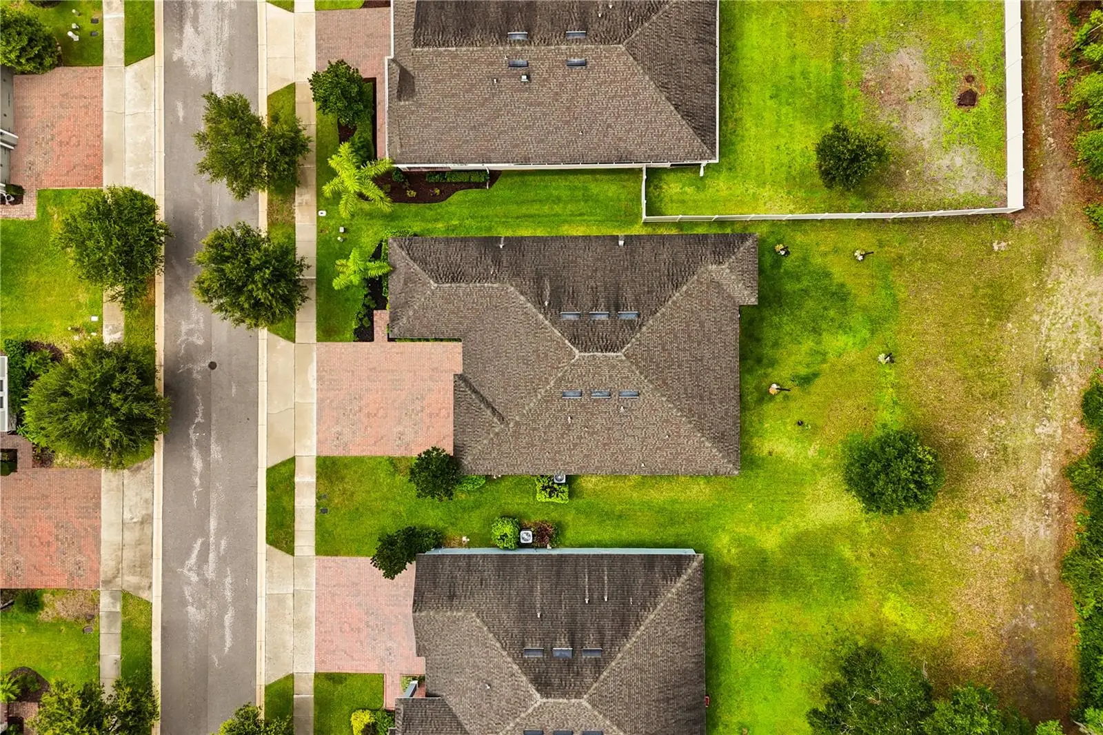 31924 Geoff Way, FL
