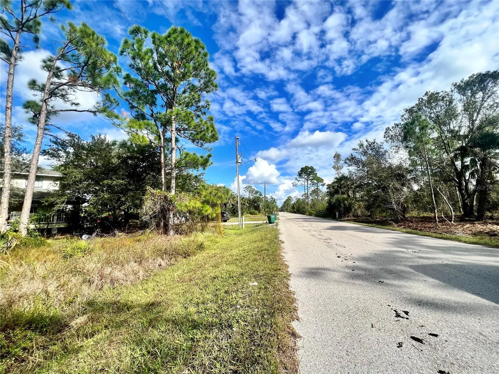 27372 Las Lomas Drive, FL