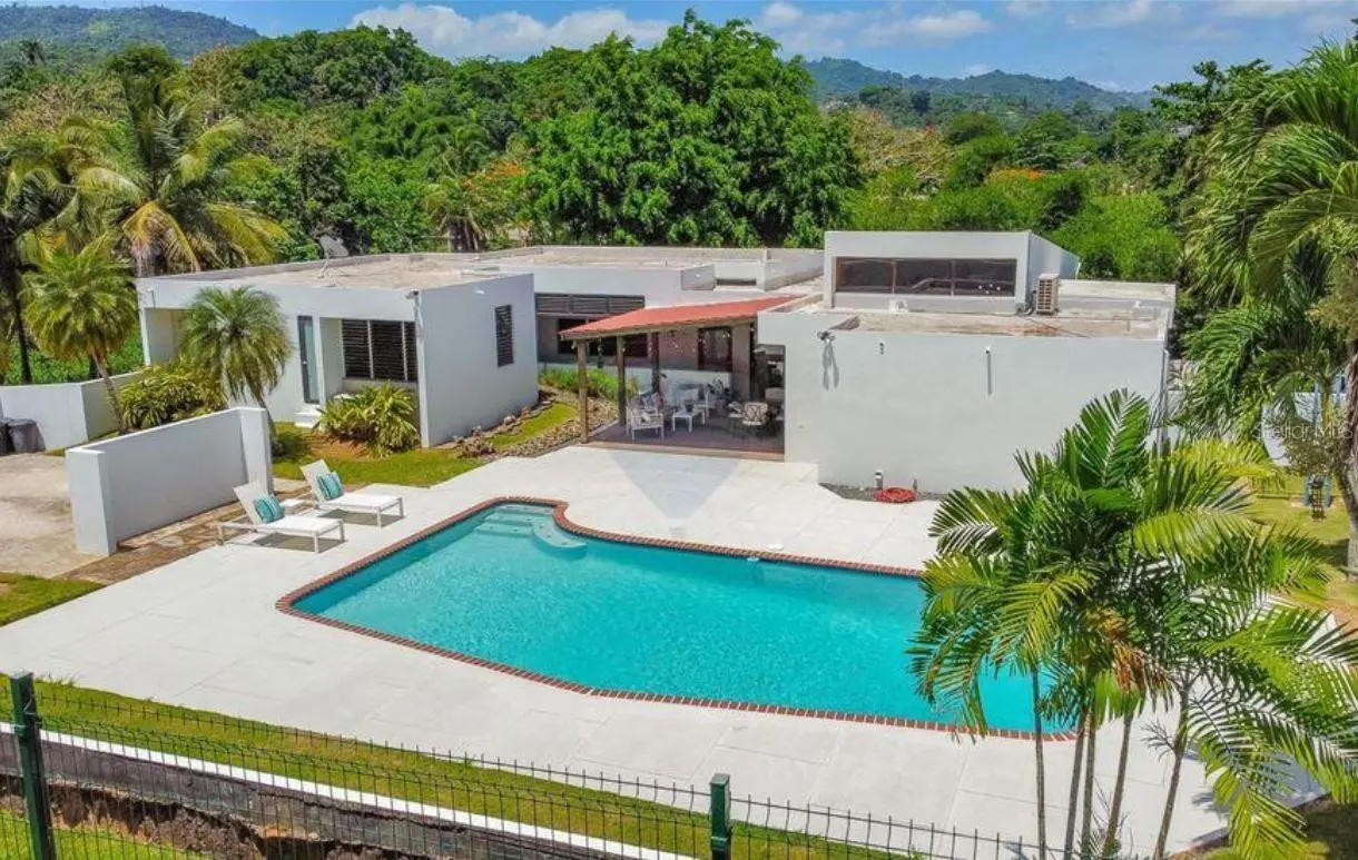 G24 Carretera 834 Km 2.4 Bo. Hato Nuevo, PR