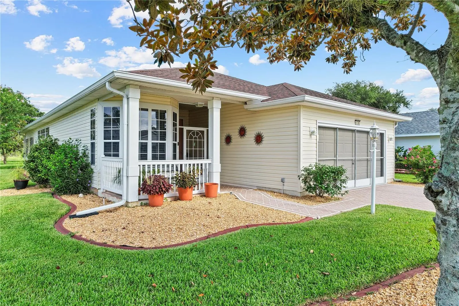 4738 St Andrews Arcade, FL