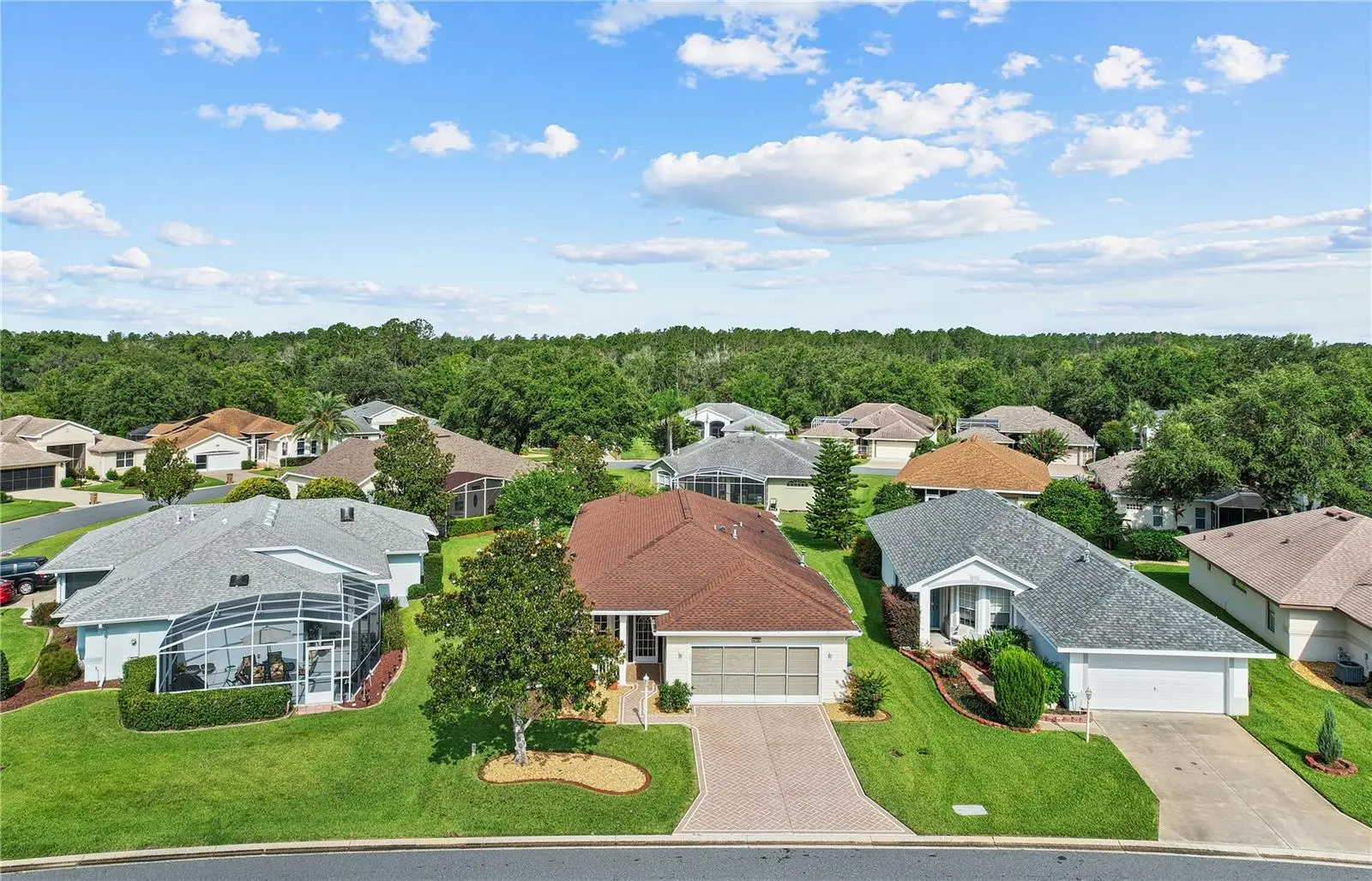 4738 St Andrews Arcade, FL