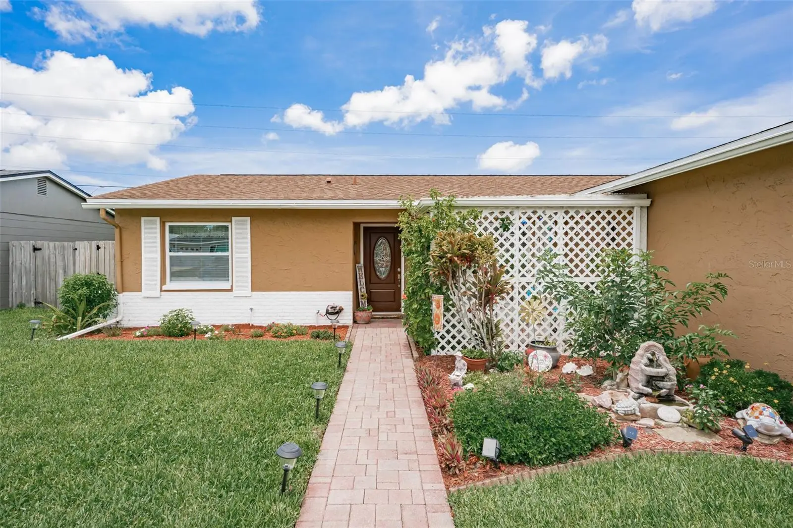 6411 Elmhurst Court, FL