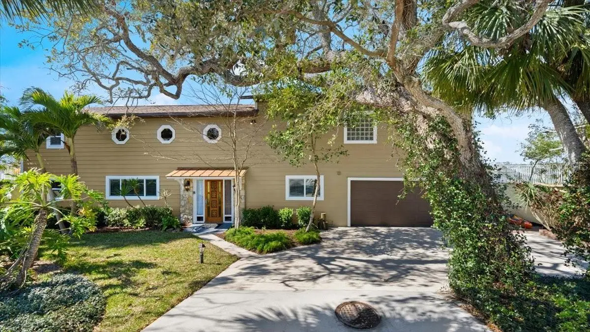 2306 John Anderson Drive, FL