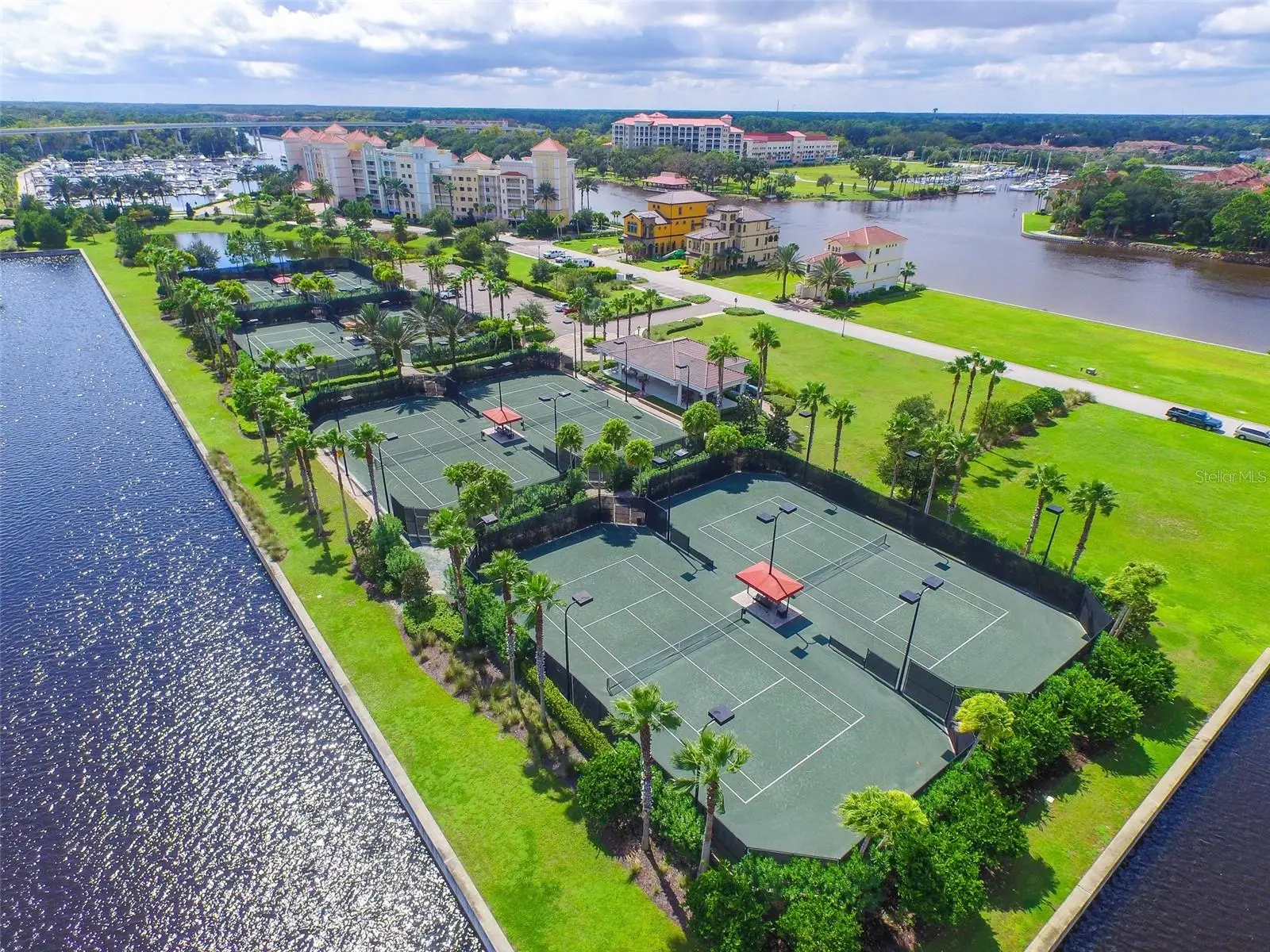 200 Ocean Crest Drive, FL