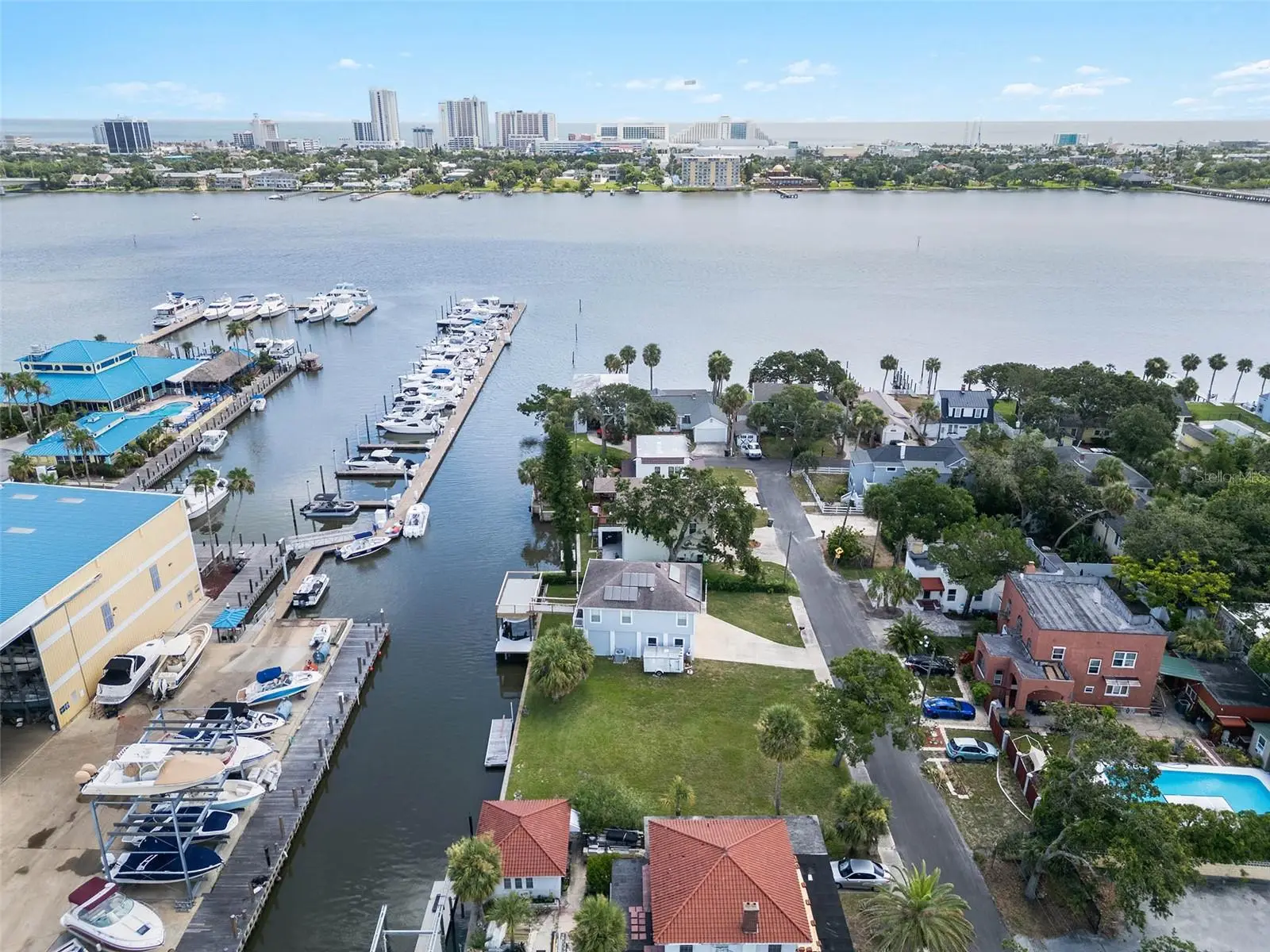 274 Lexington Drive, FL