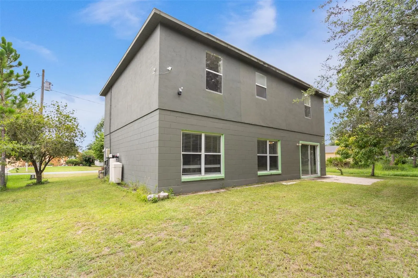 1139 Cambourne Drive, FL
