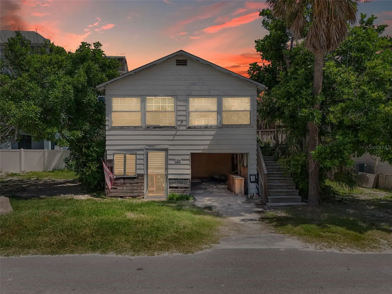 104 10th Street, FL