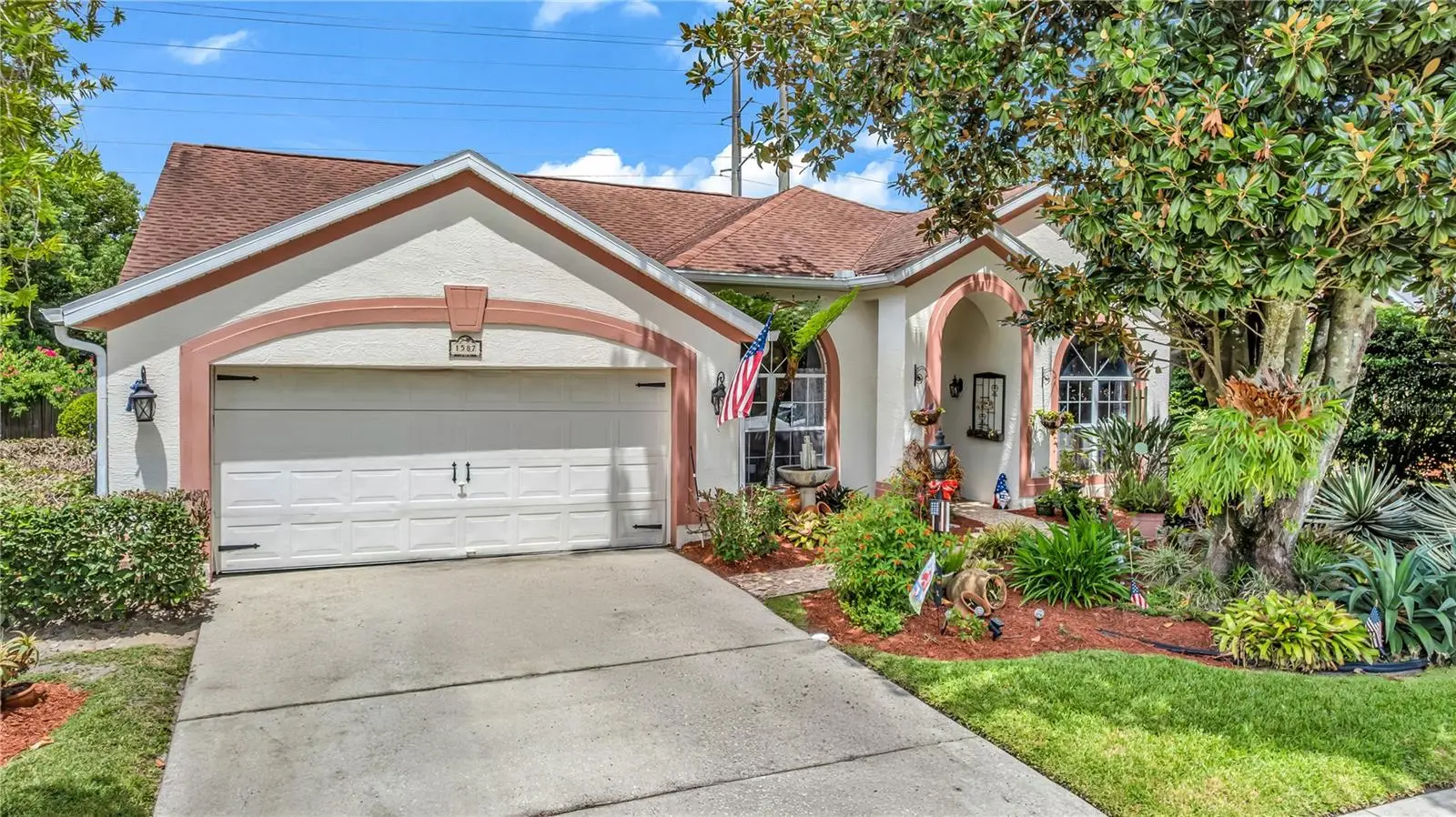 1587 Hunters Stand Run, FL