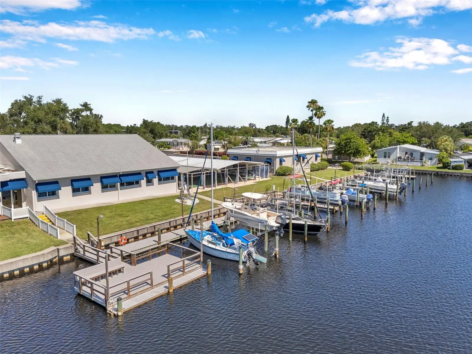 605 Mount Lancaster Avenue, FL