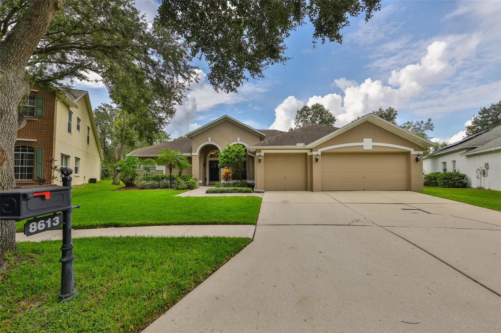 8613 Herons Cove Place, FL