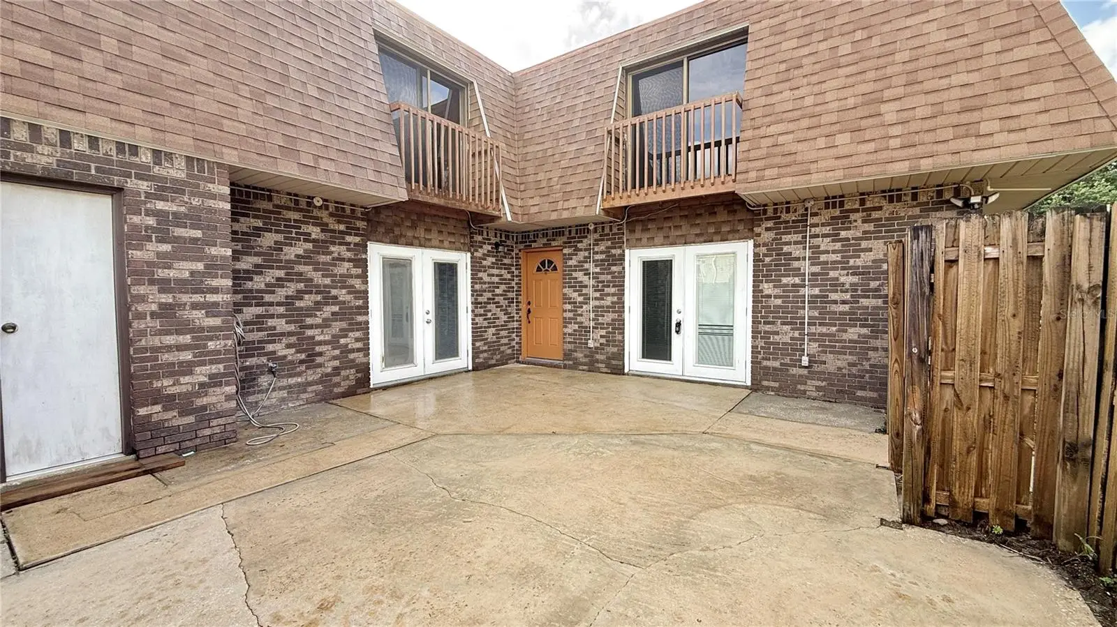 202 Terrace Court, FL