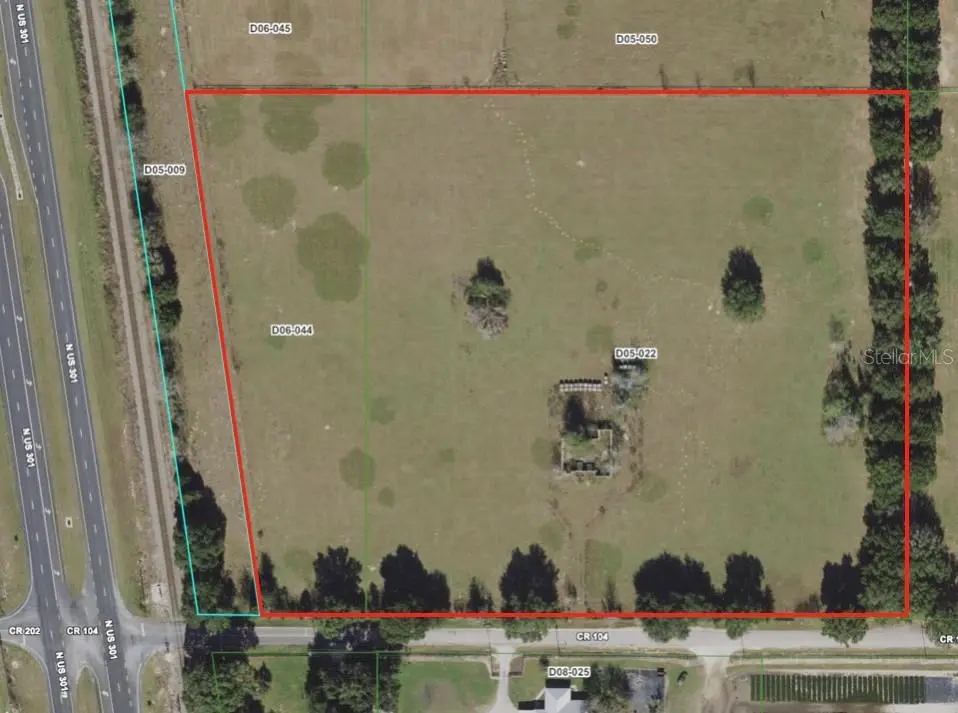 4040 County Road 104, FL