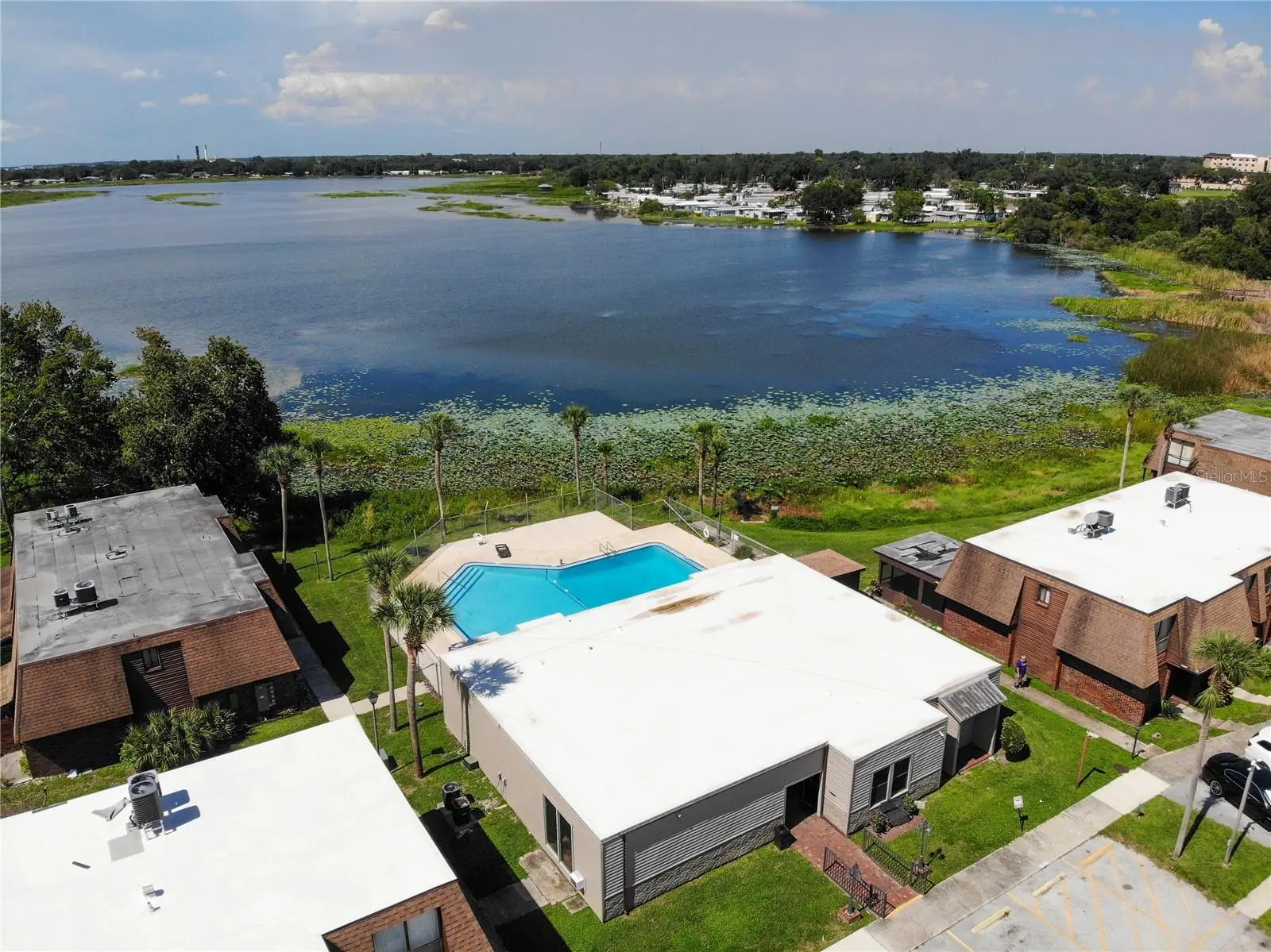 1836 Crystal Lake Drive, FL
