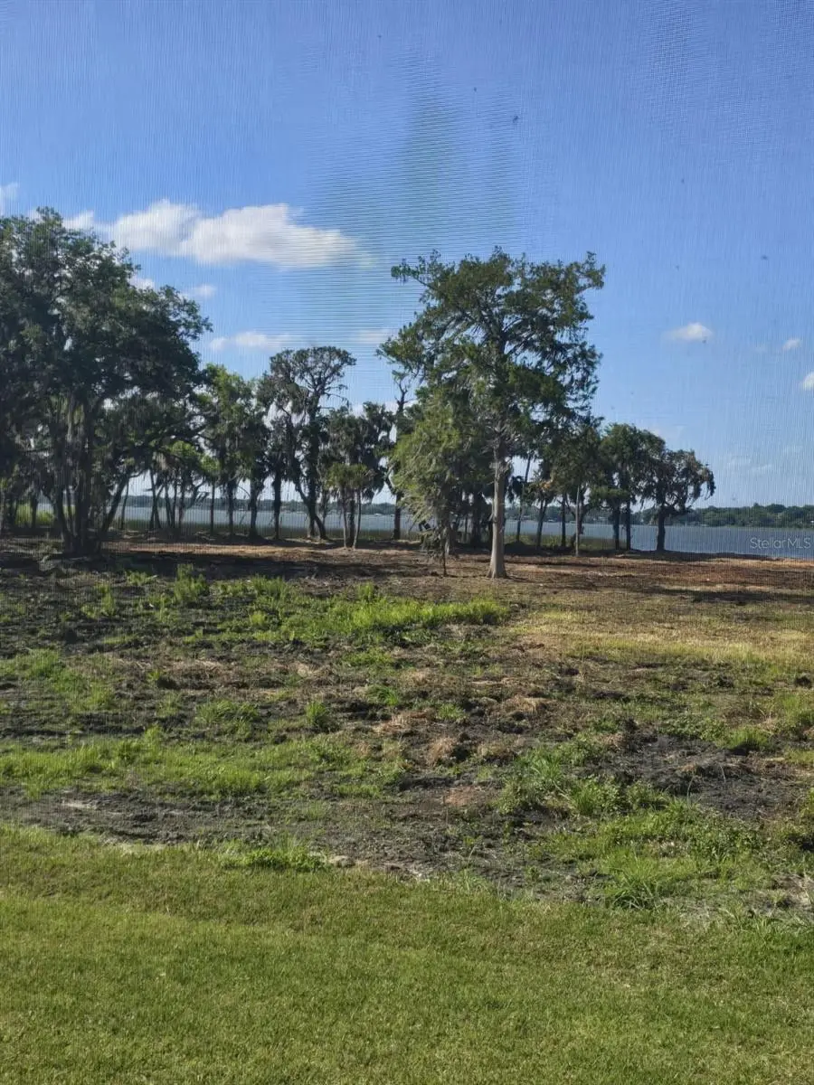 Blue Heron Circle, FL