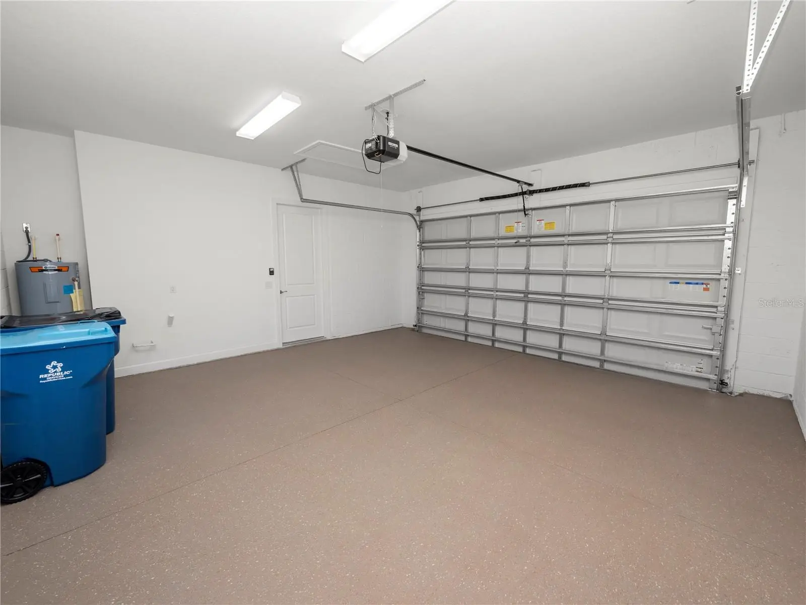 715 Teaberry Trail, FL