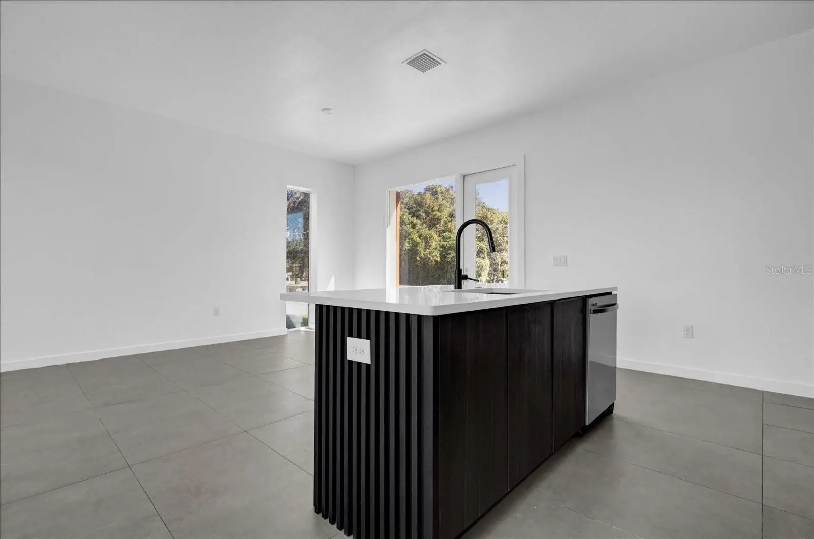 501 Chastain Road, FL