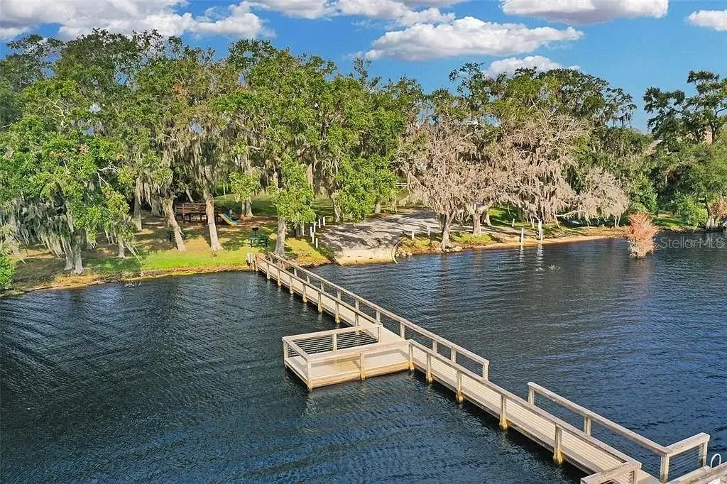 10157 Spring Lake Drive, FL