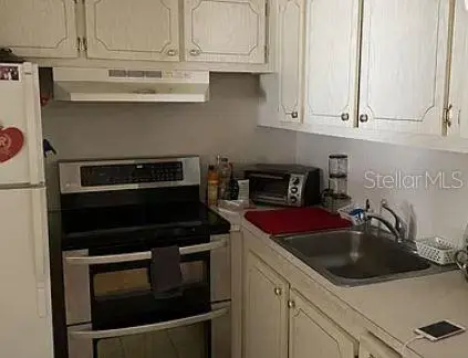 293 Dorset G, FL