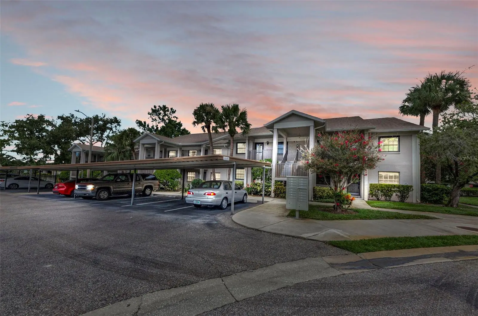 2119 Elm Street, FL