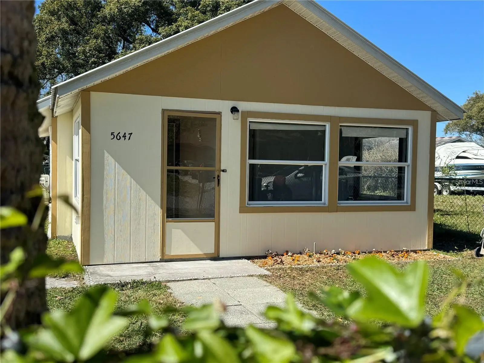 5647 19th Street, FL