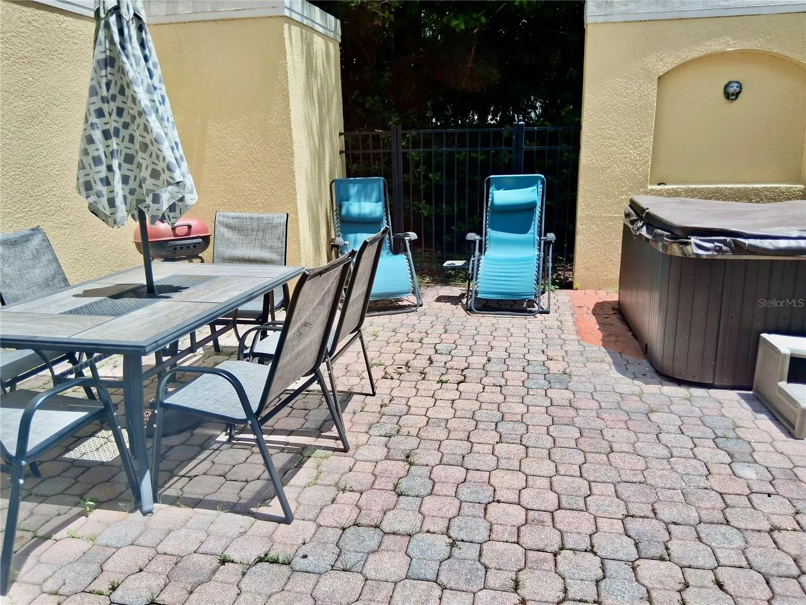 157 Pompano Beach Drive, FL