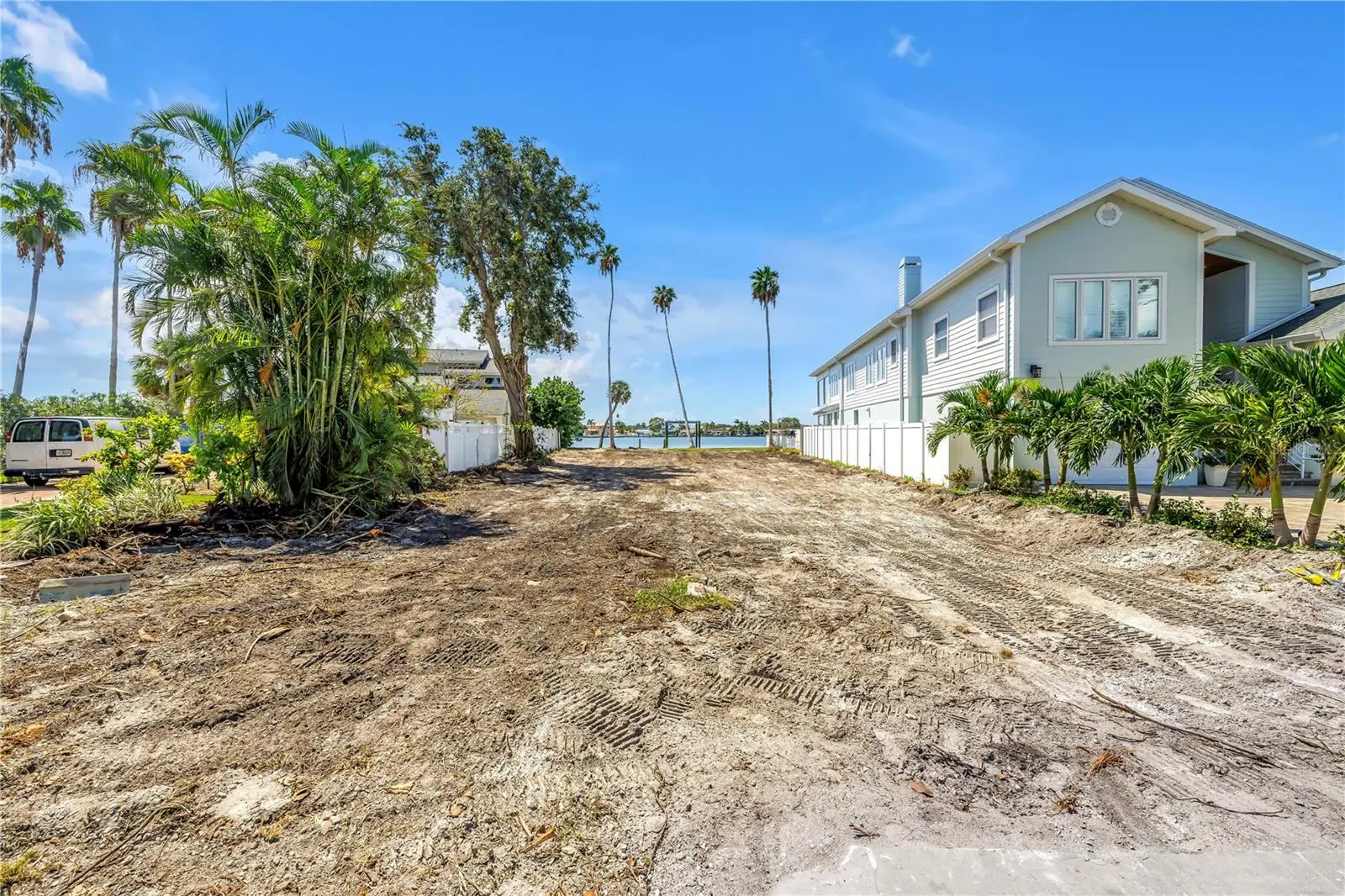 315 10th Avenue, FL