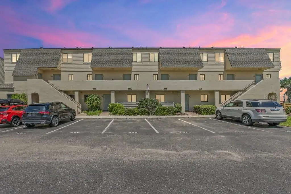 8550 A1a #208, FL