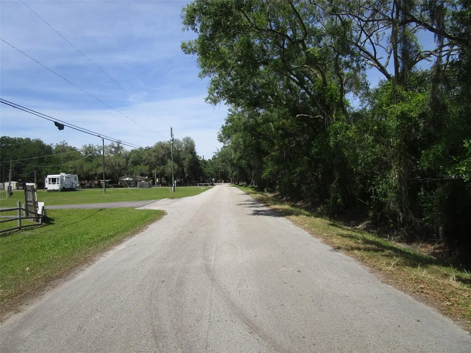 00 Castlewood Road, FL