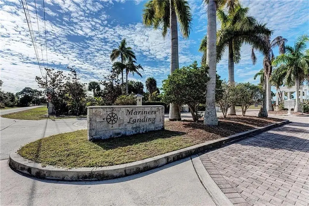 6740 Portside Lane, FL