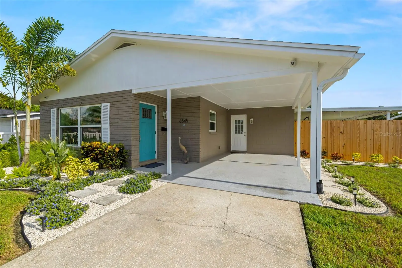 6545 West Shore Circle, FL