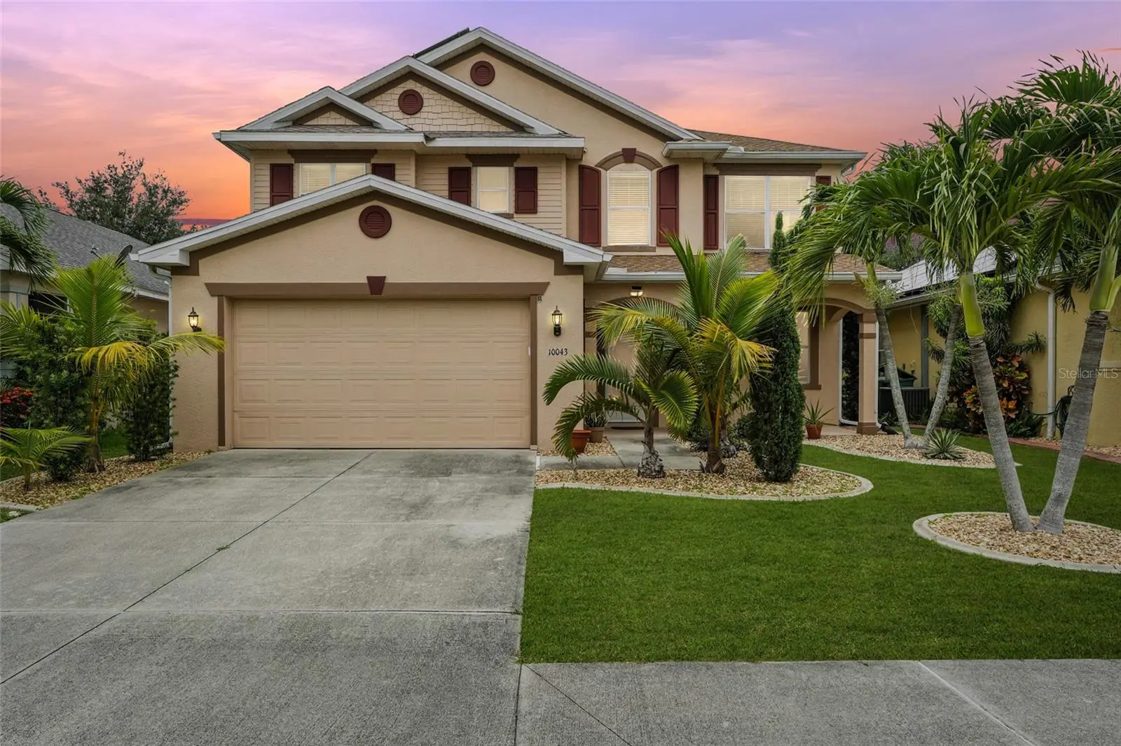 10043 Winding River Road, FL
