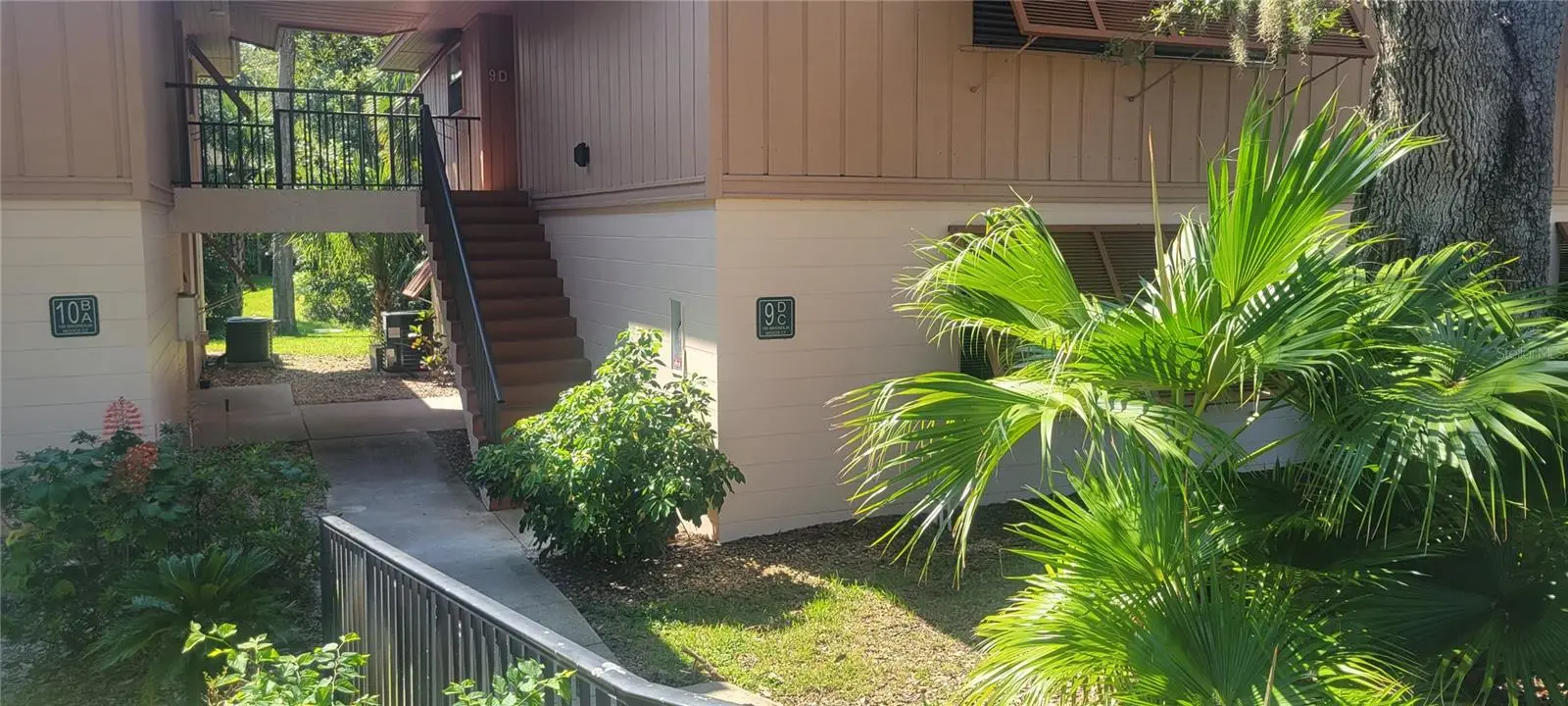 180 Magnolia Woods Court, FL