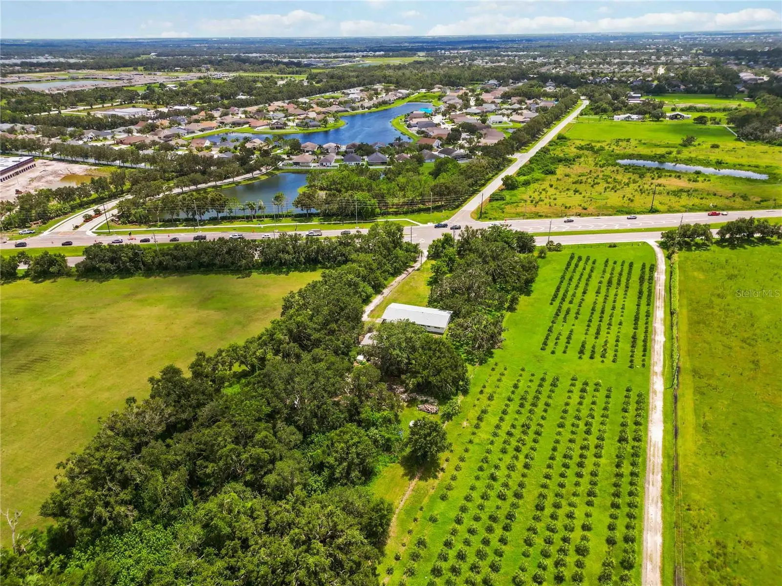 11880 Us Highway 301 N, FL