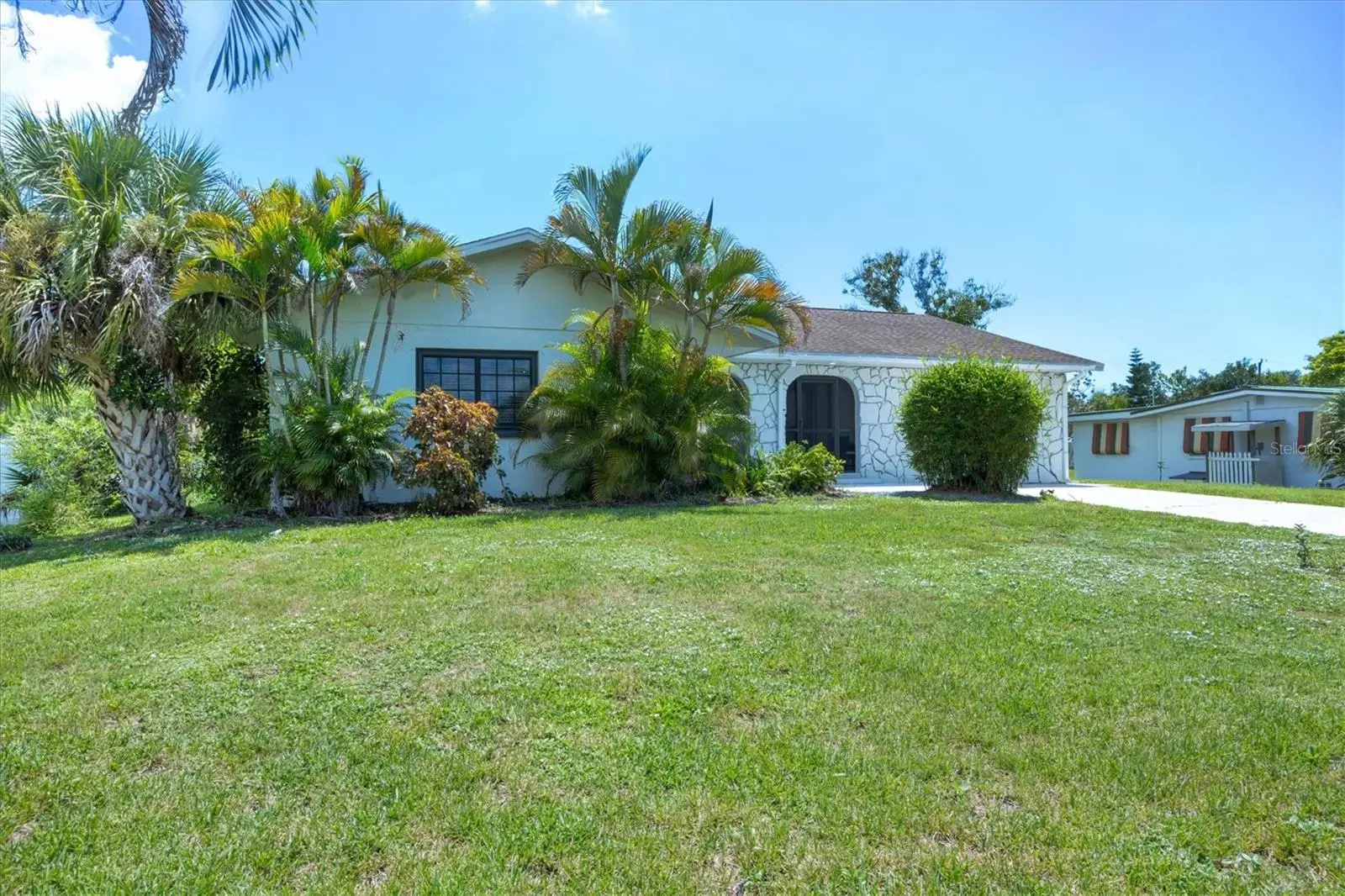 879 2nd Street, FL