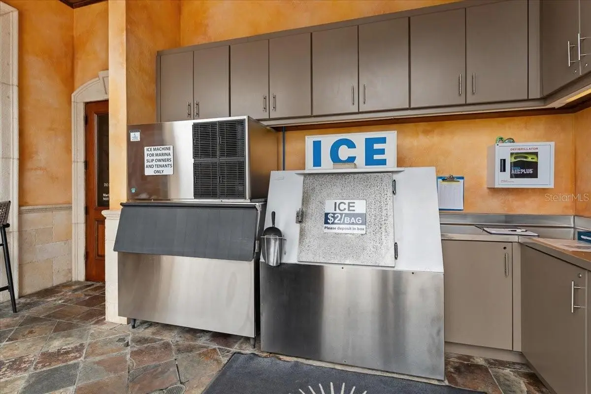 102 Riviera Dunes Way, FL