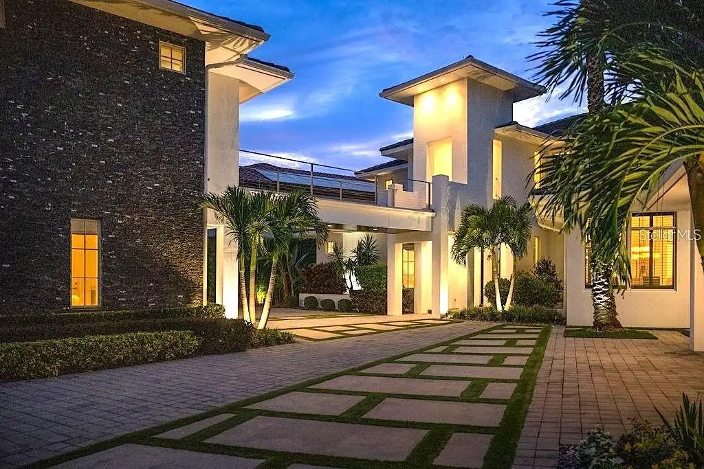 9721 Carillon Park Drive, FL
