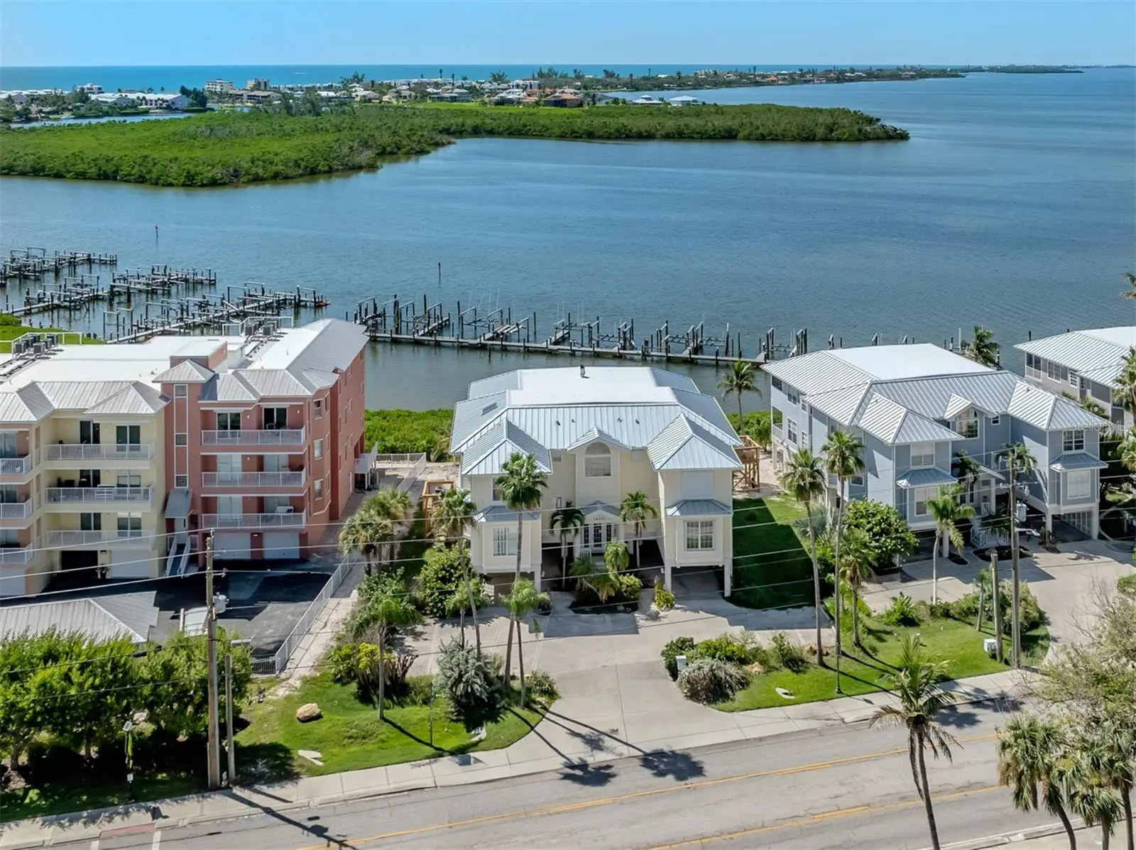 1400 Beach Road, FL