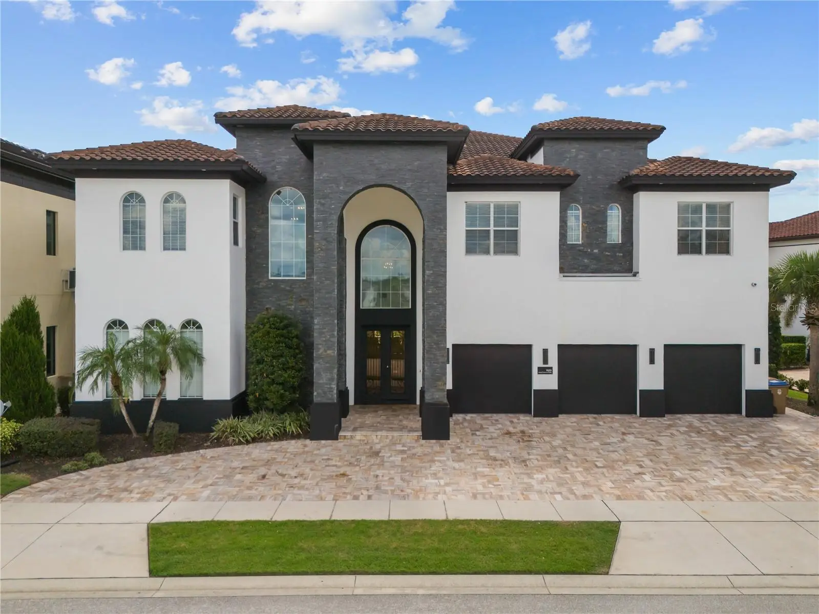 1125 Grand Traverse Parkway, FL
