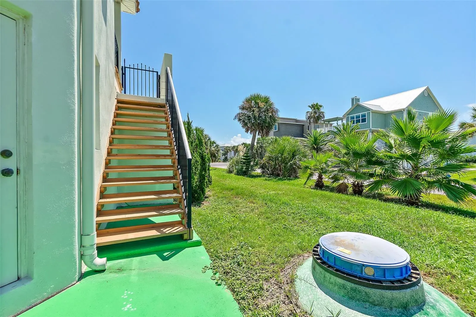 54 Ocean St, FL