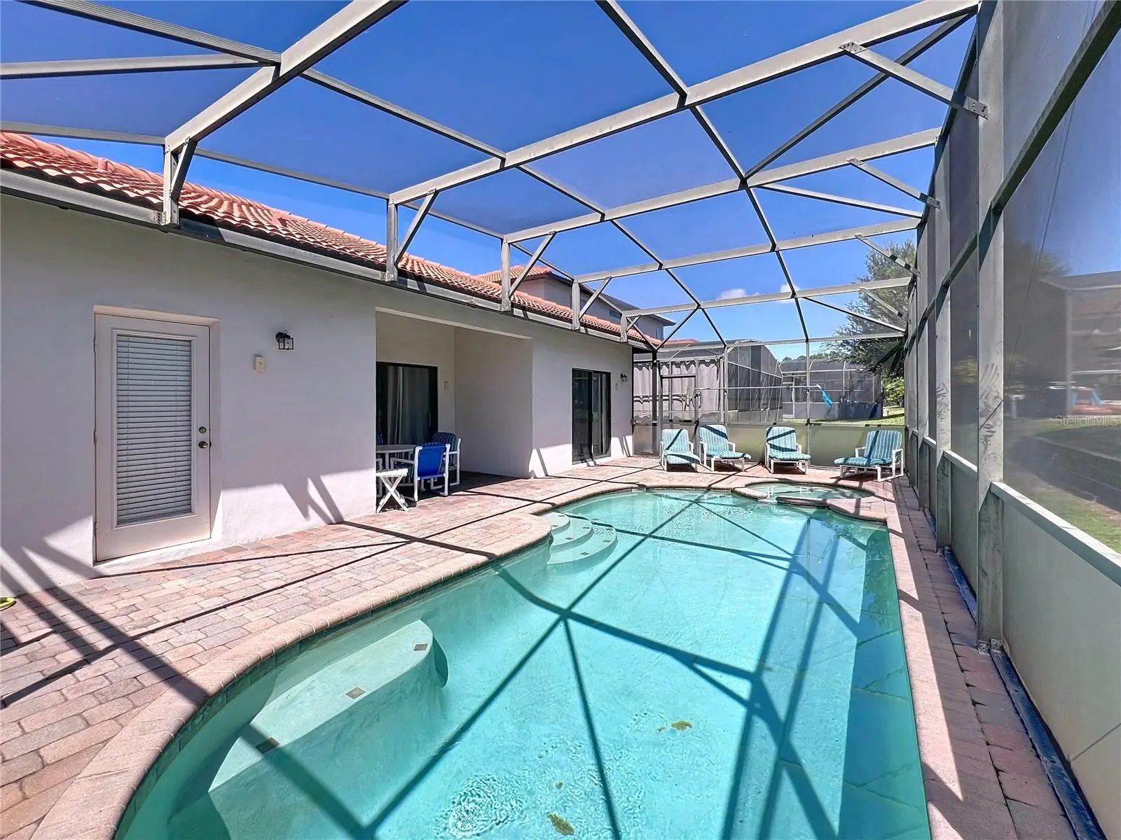 102 Sandy Point Way, FL