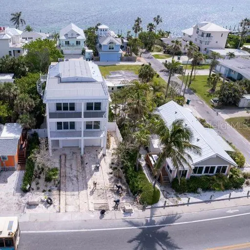 106 11th, FL