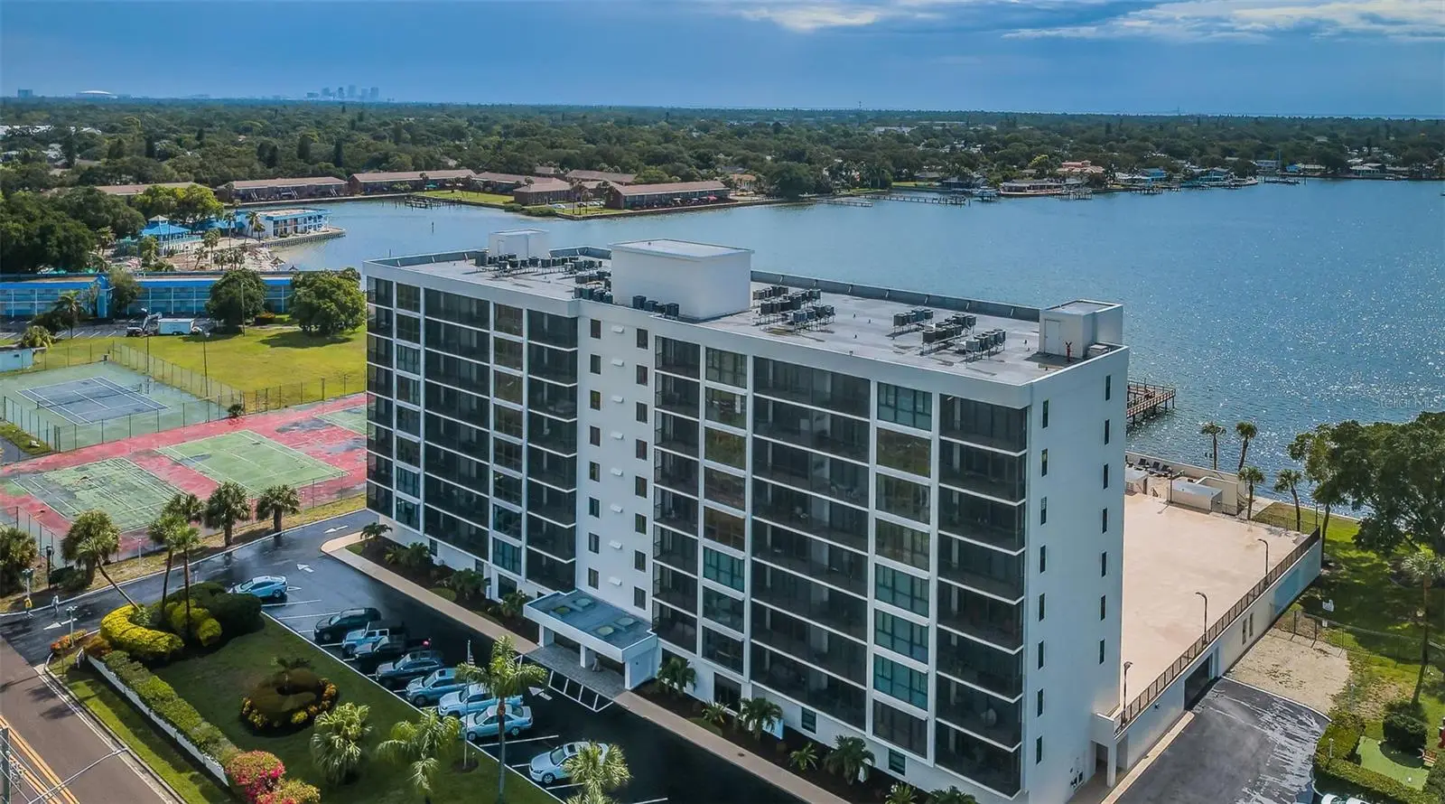 7100 Sunshine Skyway Lane, FL