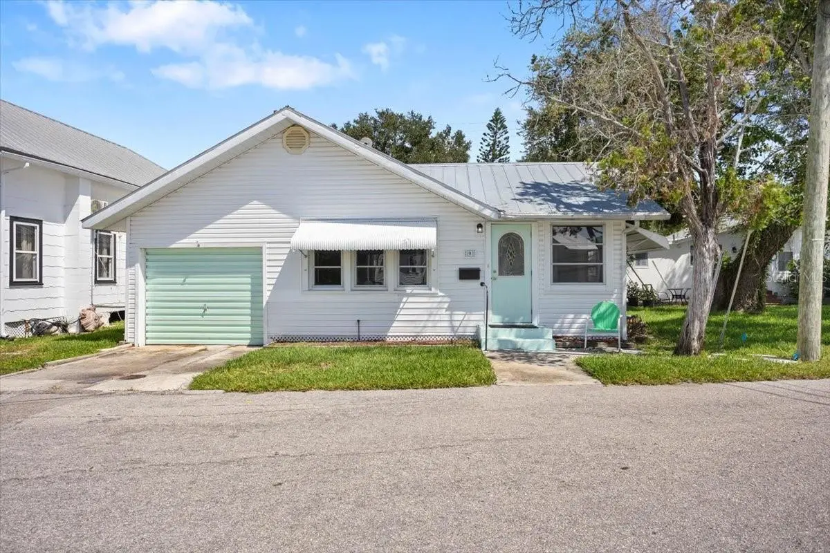 9 Seminole Drive, FL